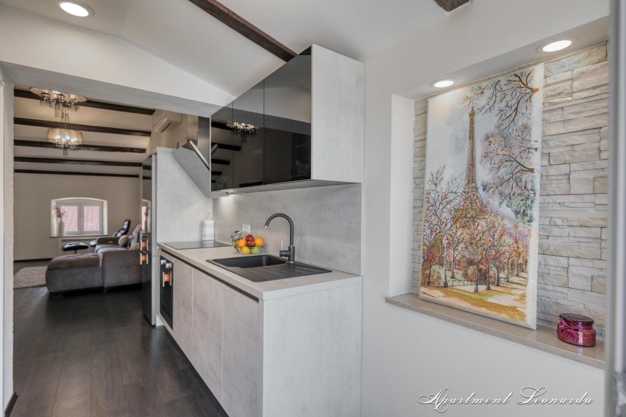 Penthouse Leonarda With Private Parking Apartment Pula Ngoại thất bức ảnh