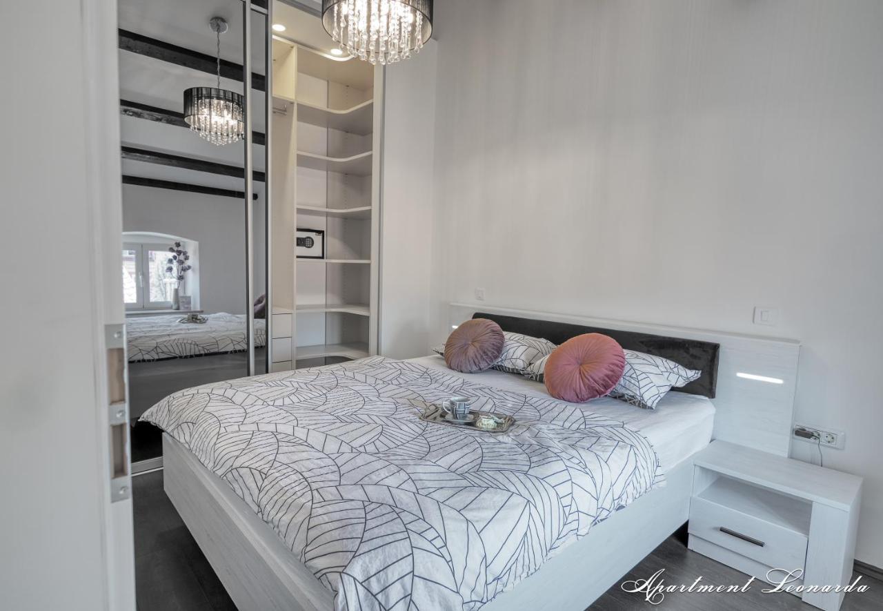 Penthouse Leonarda With Private Parking Apartment Pula Ngoại thất bức ảnh